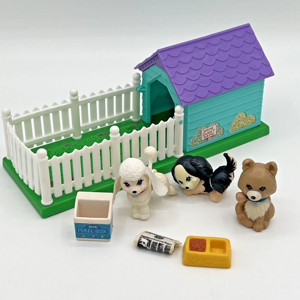 1992 Littlest Pet Shop Cozy Home‎ Pets Puppy Pals with Playhouse LPS G1 complete